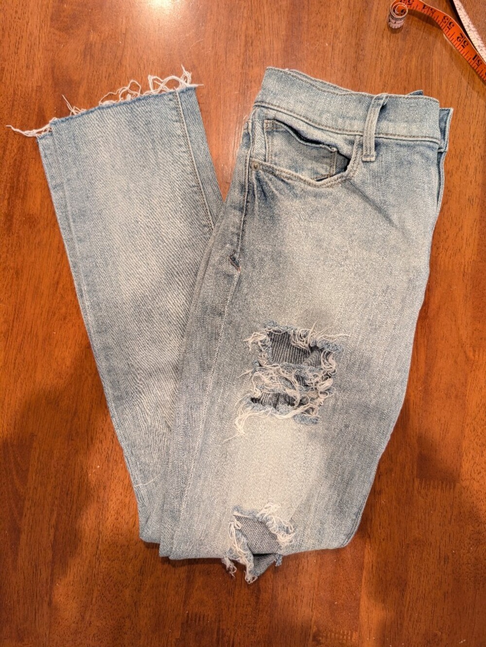 Express Women's Distressed Skinny Jeans, Size 6, Mid-Rise, Light Wash Blue